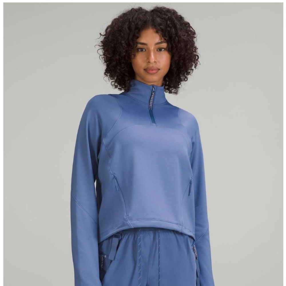 Lululemon Tech Fleece Hiking 1/4 Zip Pullover
Water Drop
